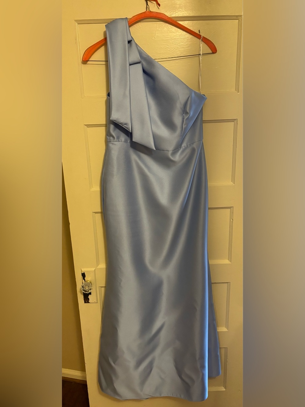 ALFRED SUNG Sky Blue One-Shoulder Satin Evening Gown